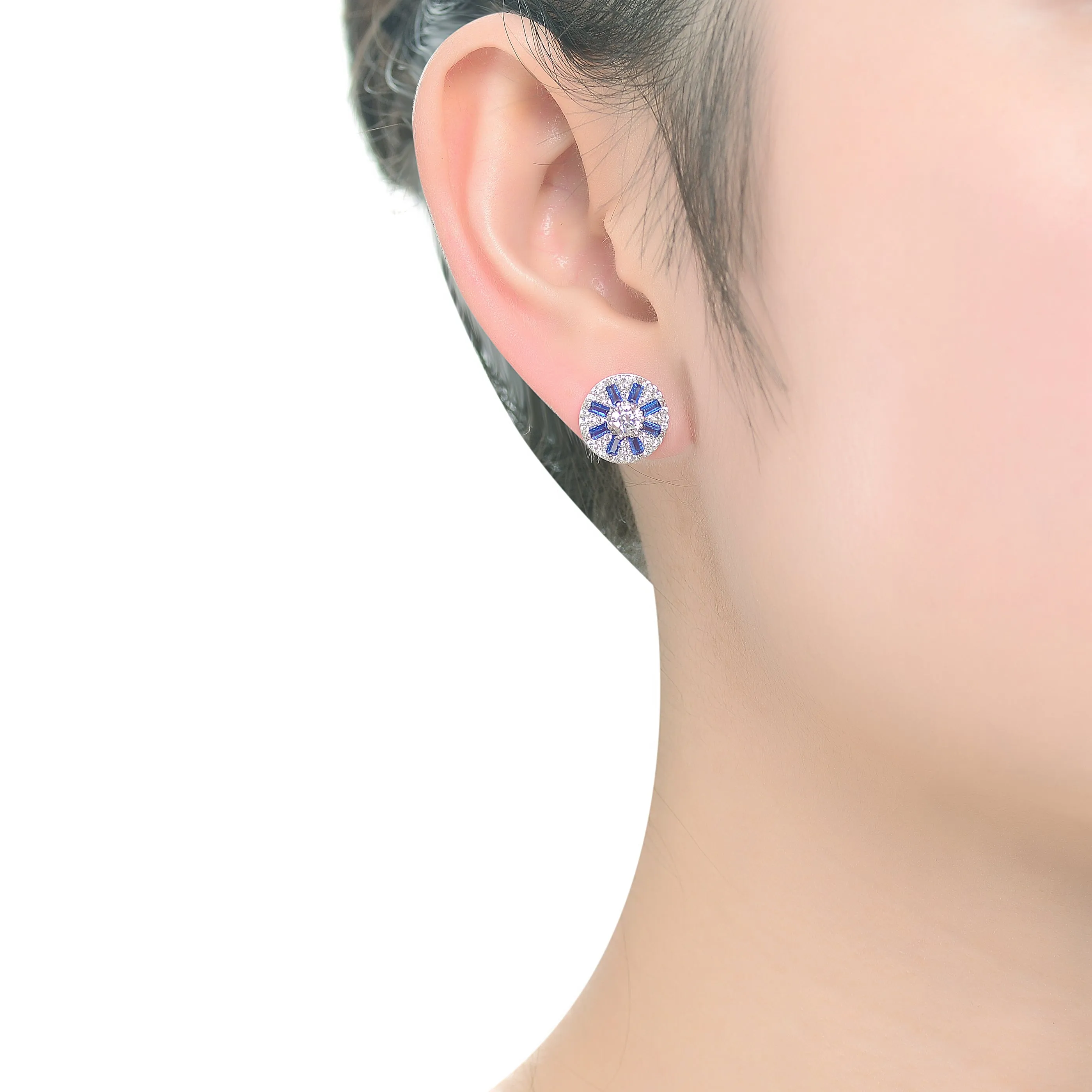 Amélie Zirconia Stud Earrings