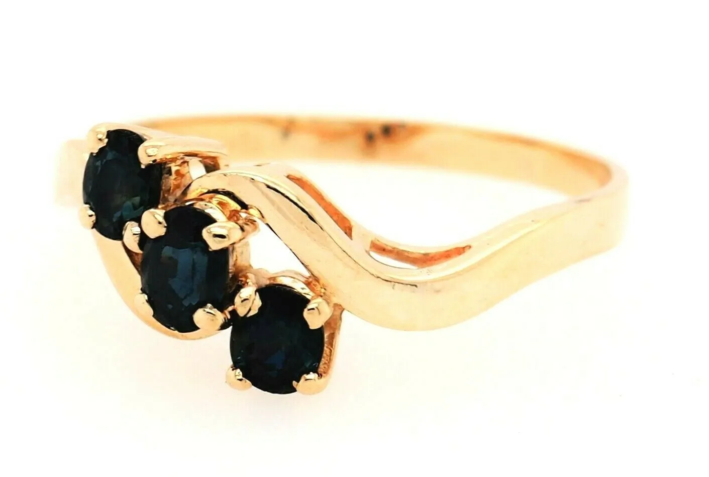 Australian Sapphire 14ct Yellow Gold Ring