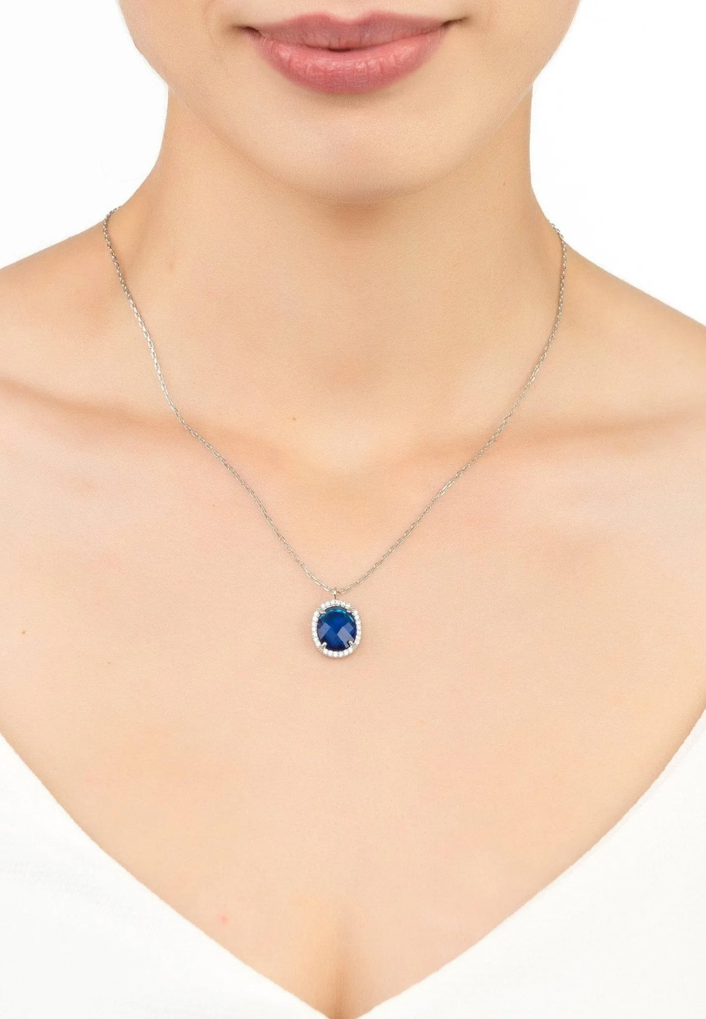 Beatrice Oval Gemstone Pendant Necklace Silver Sapphire Hydro