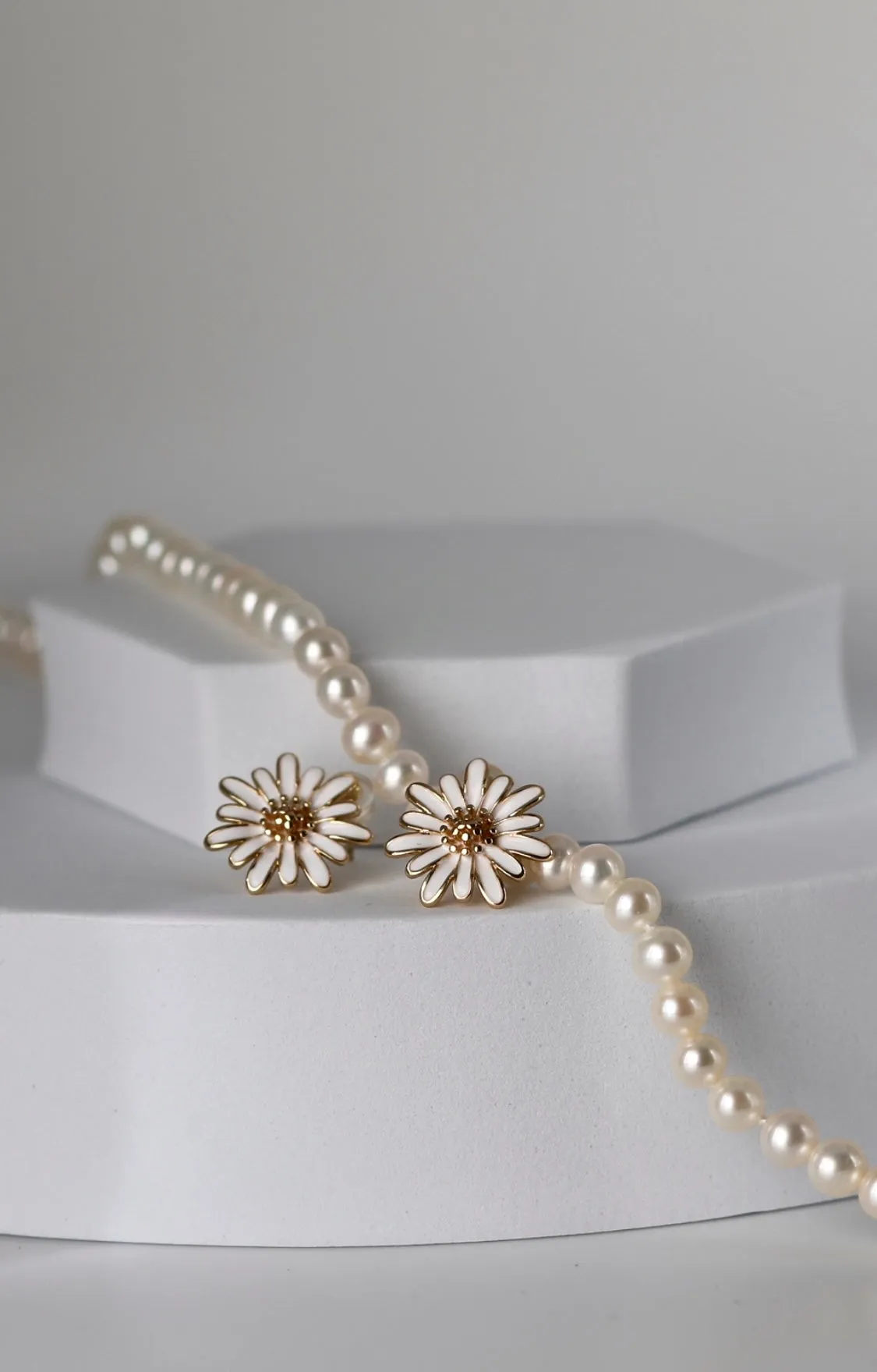 Daisy Stud Earrings